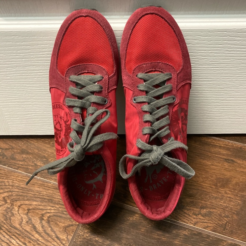🤖Diesel men sneakers 👟
